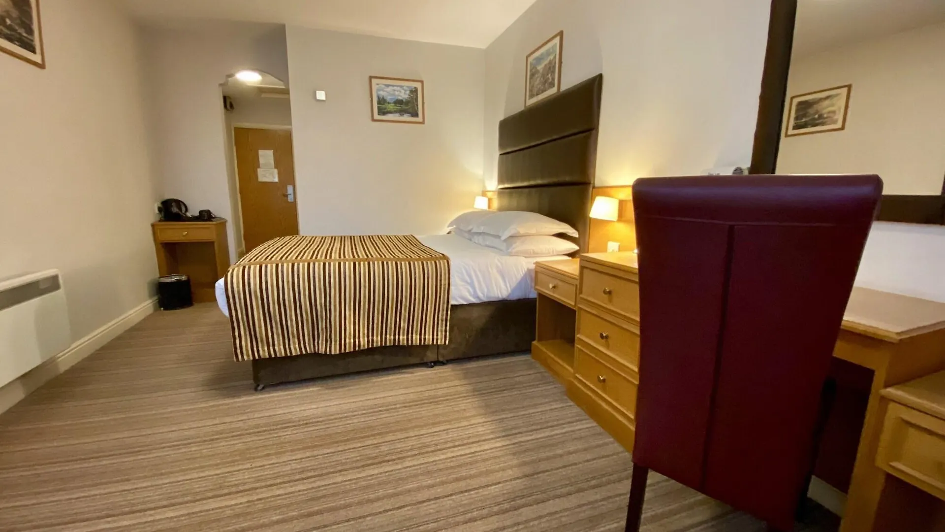 Dubrovnik Hotel Bradford  3*, Bradford (West Yorkshire) Birleşik Krallık