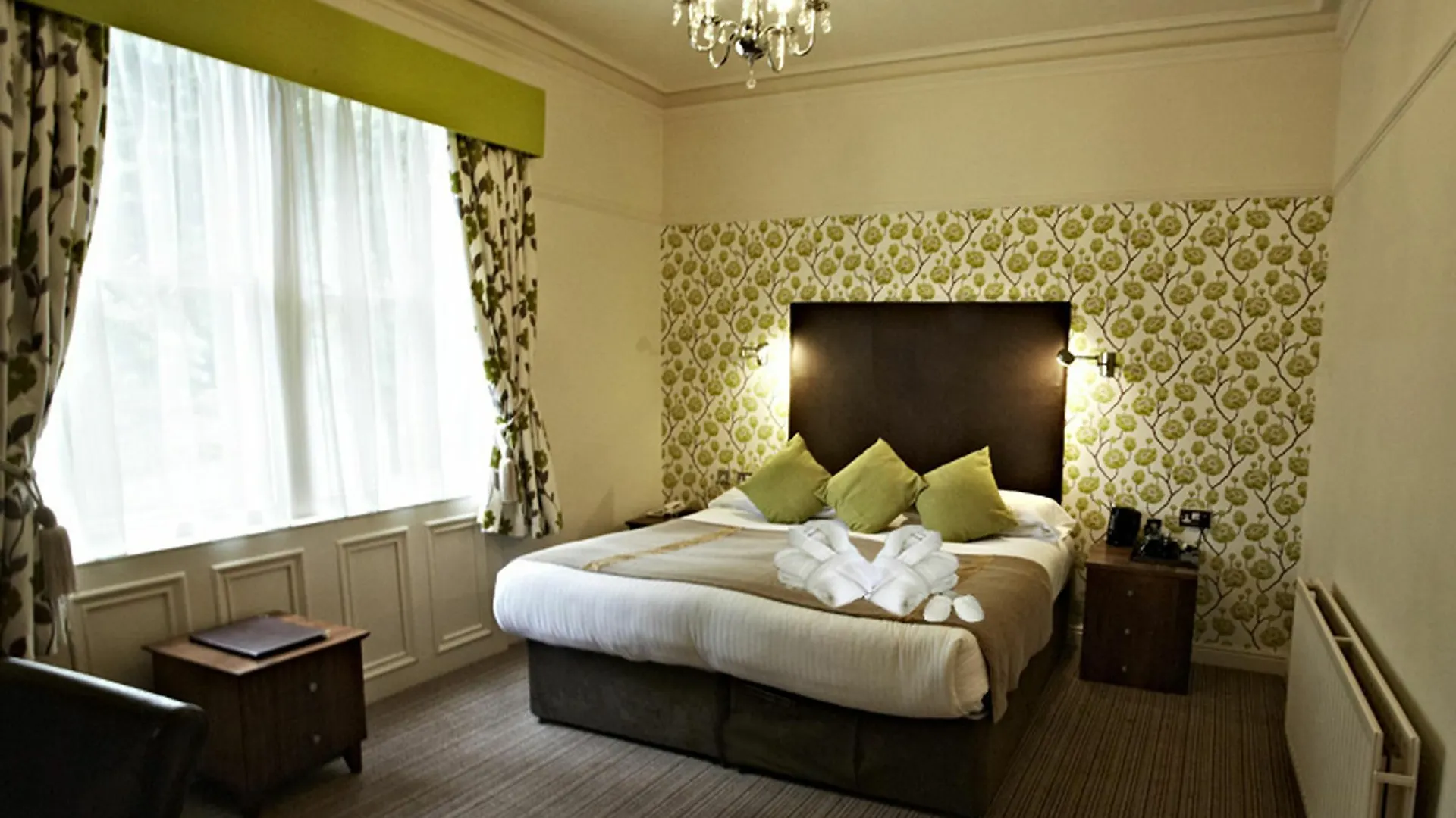 Dubrovnik Hotel Bradford  3*, Bradford (West Yorkshire) Birleşik Krallık